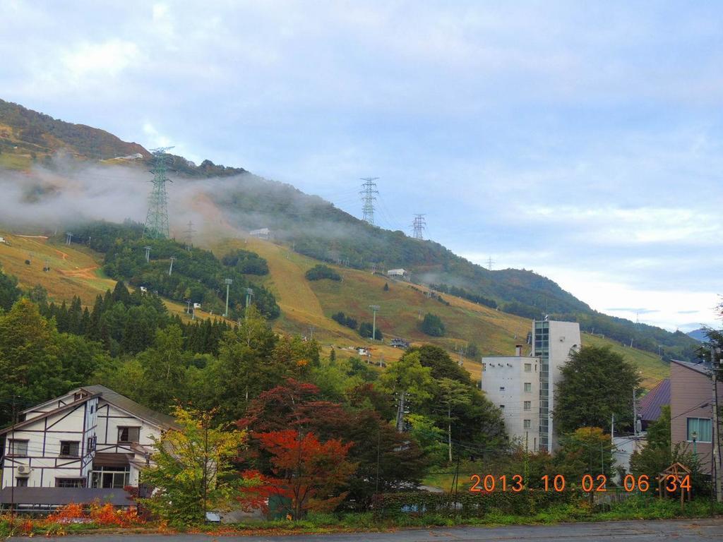 Naeba Lodge Oka Yuzawa  Eksteriør bilde