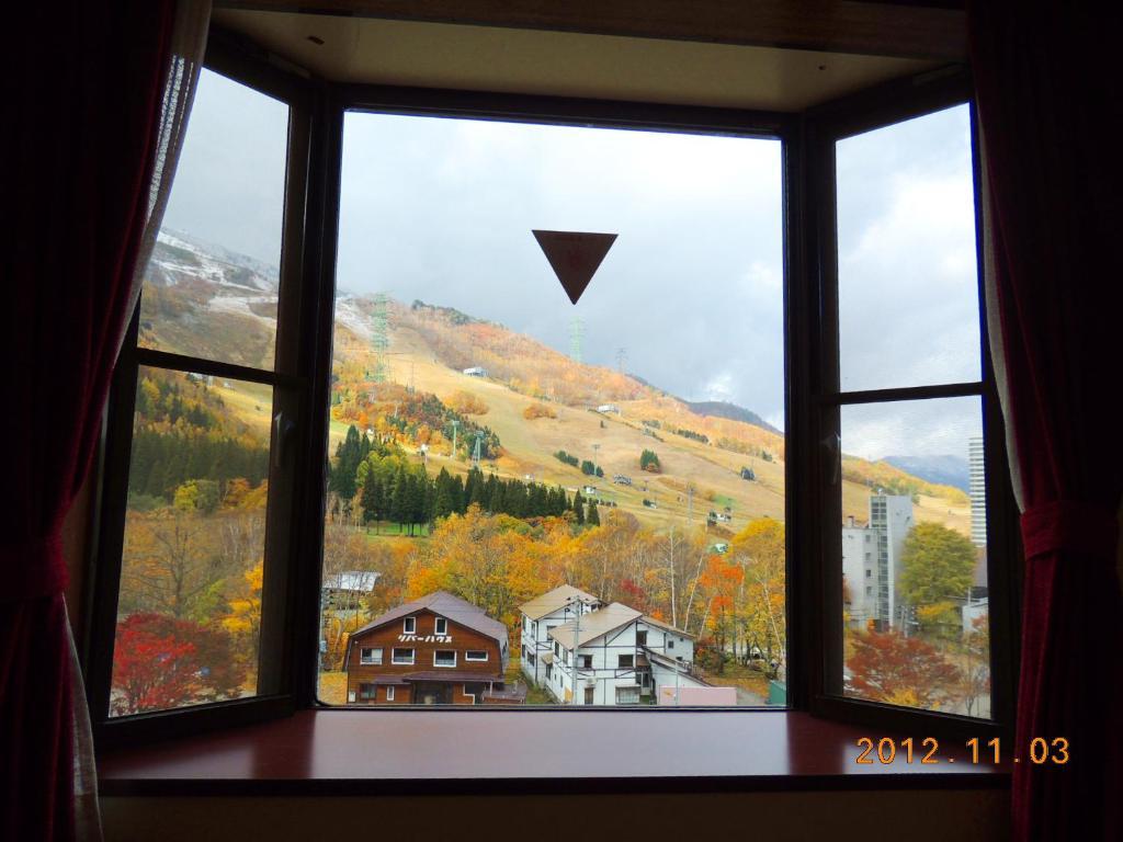 Naeba Lodge Oka Yuzawa  Eksteriør bilde